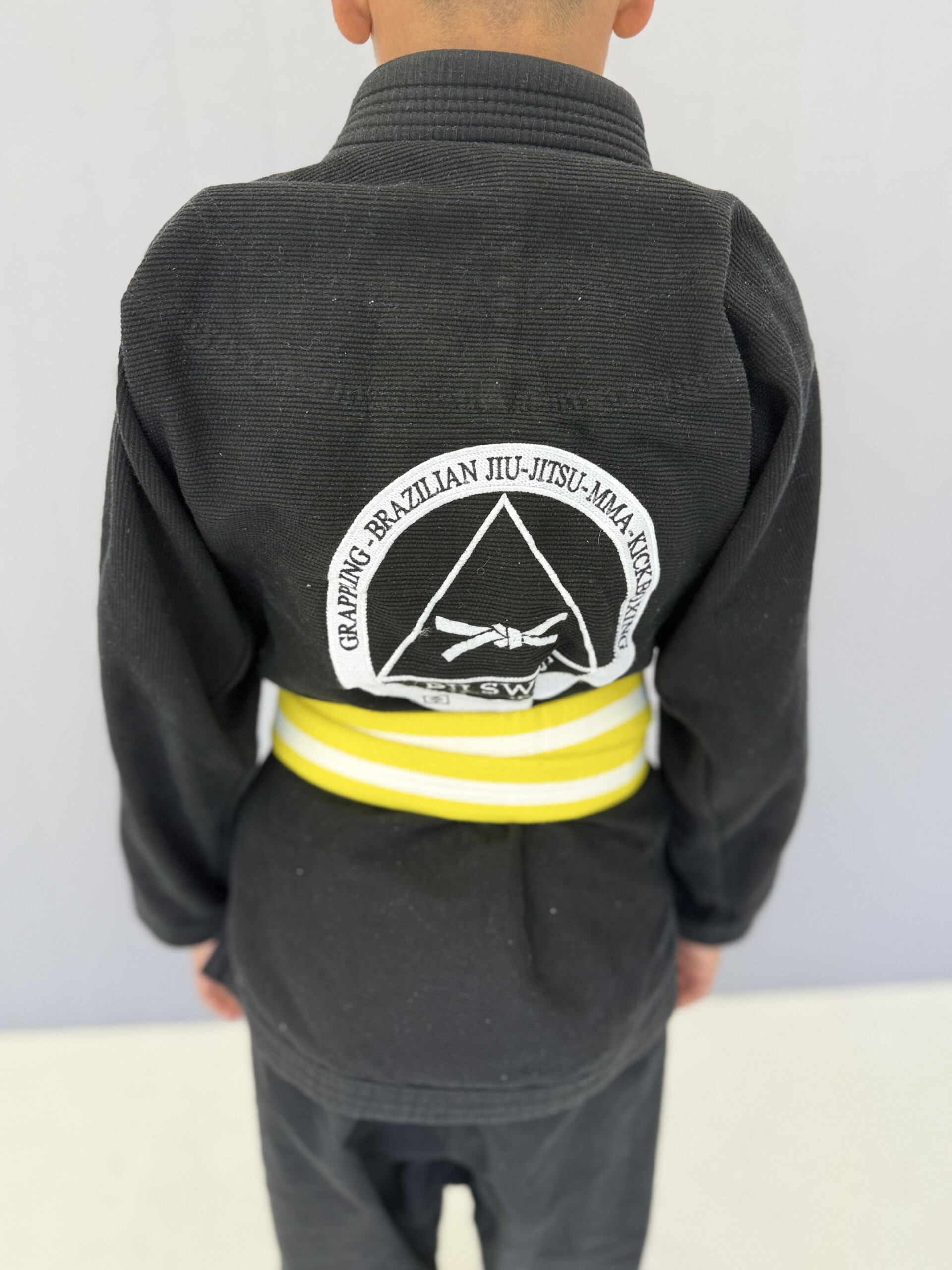 Veste de Kimono Noir – Enfant – Image 2