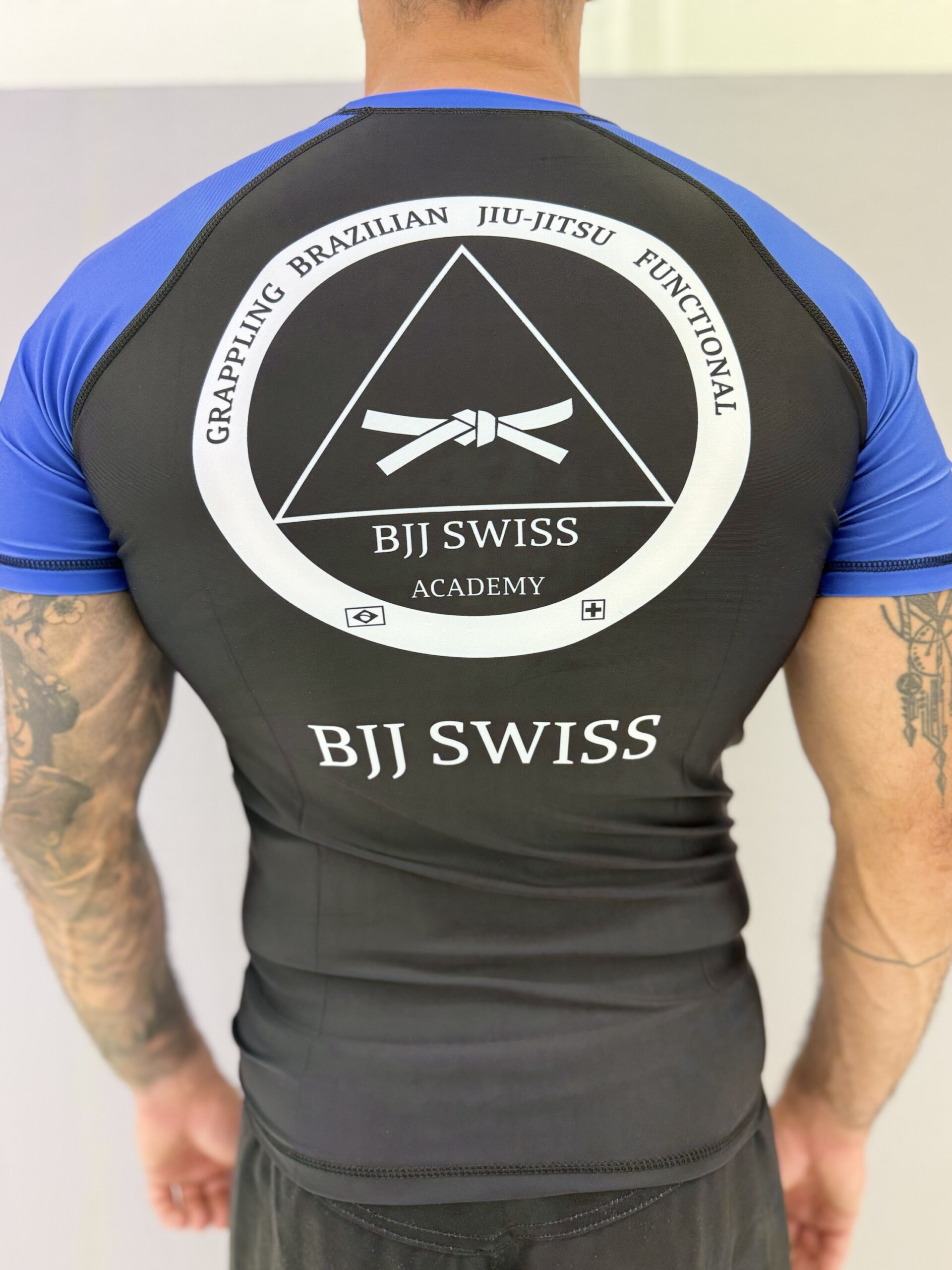Rashguard Bleu – Adulte – Image 2